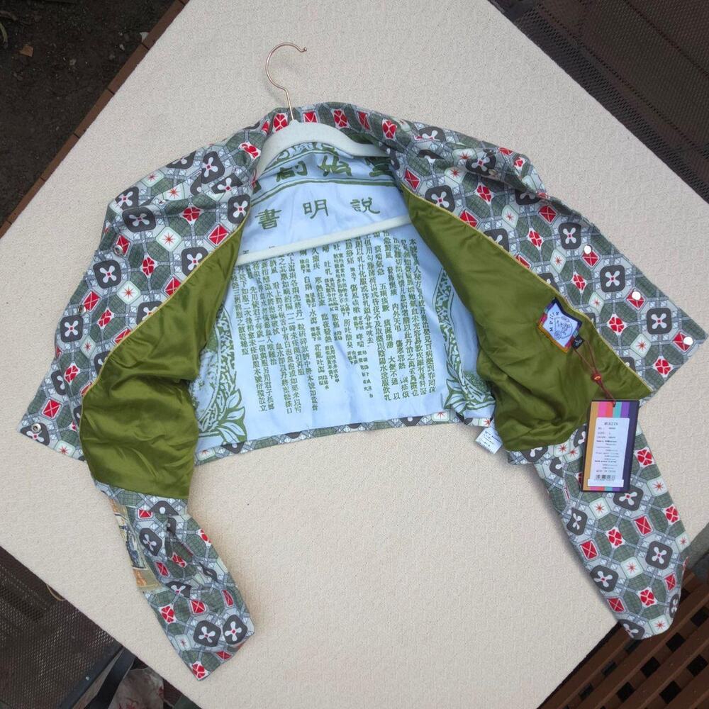 Incredible nwt mukzin cropped statement